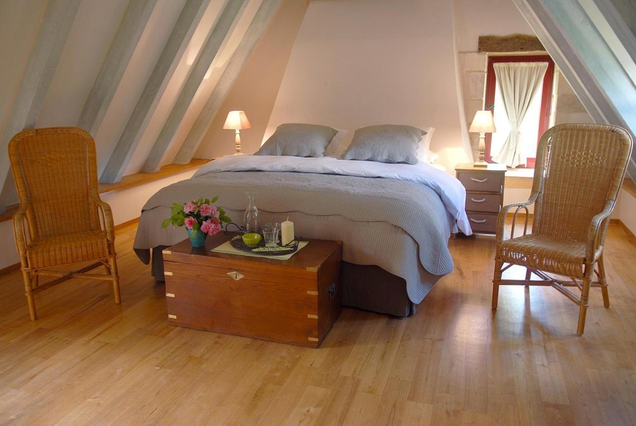 Le Manoir Du Rocher 돔므 외부 사진