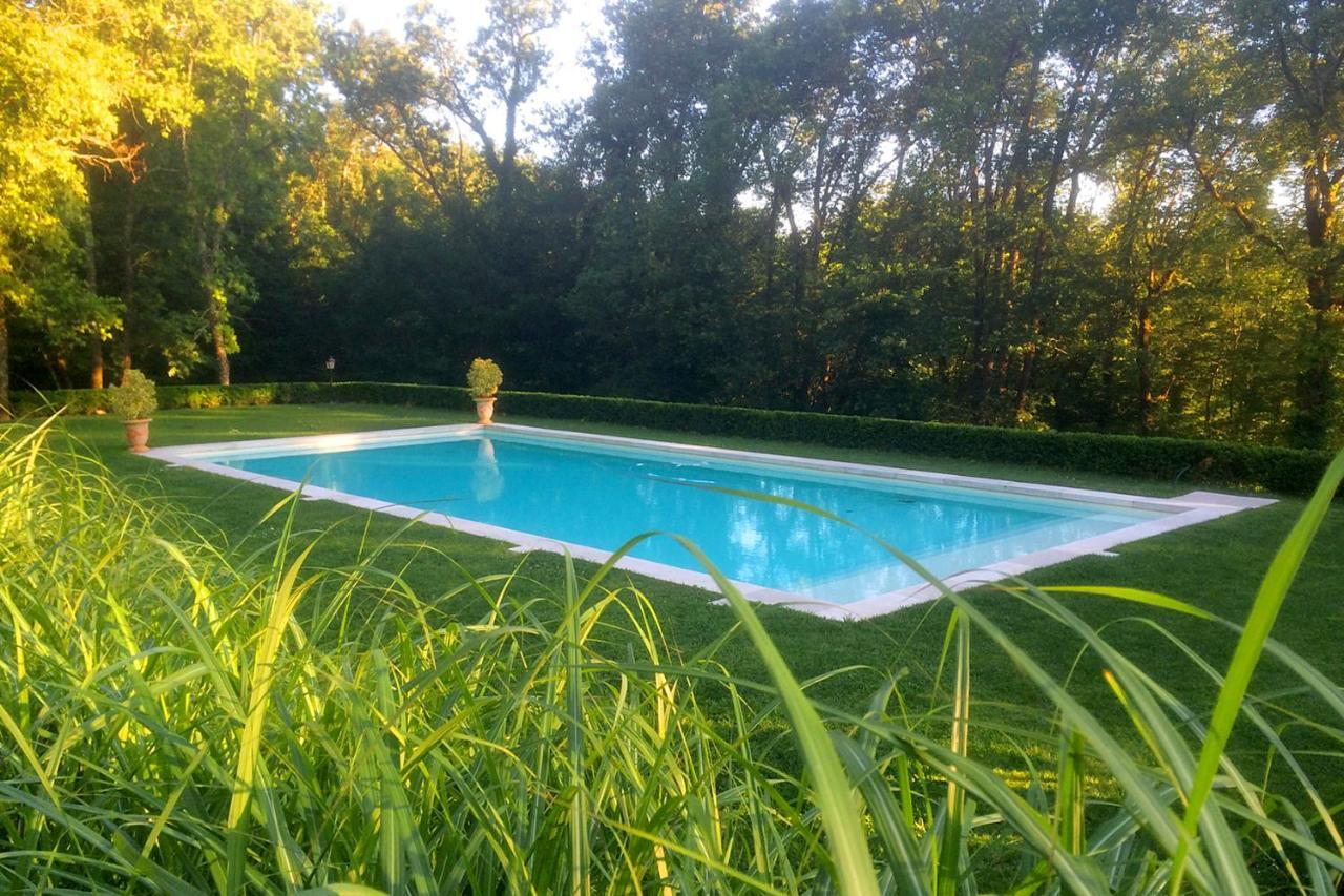 Le Manoir Du Rocher 돔므 외부 사진