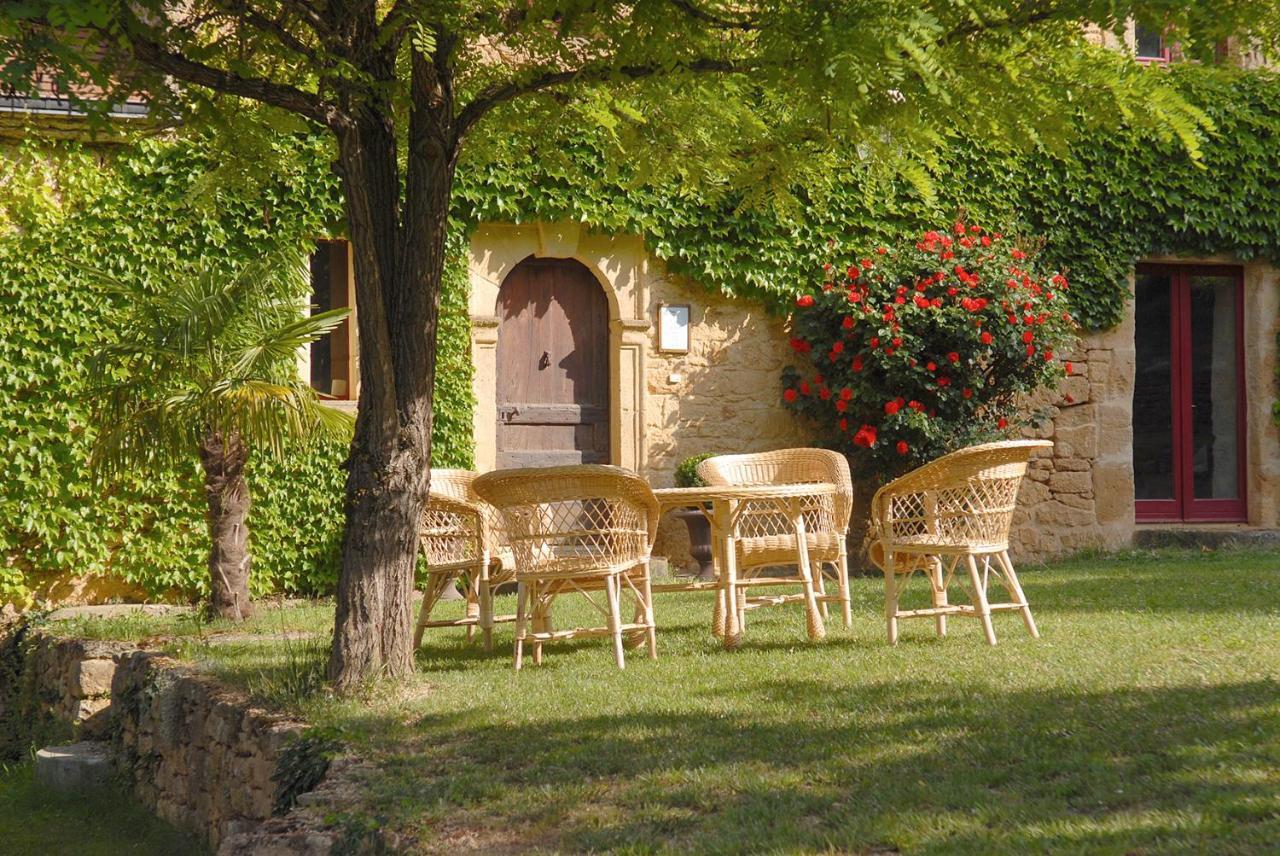 Le Manoir Du Rocher 돔므 외부 사진